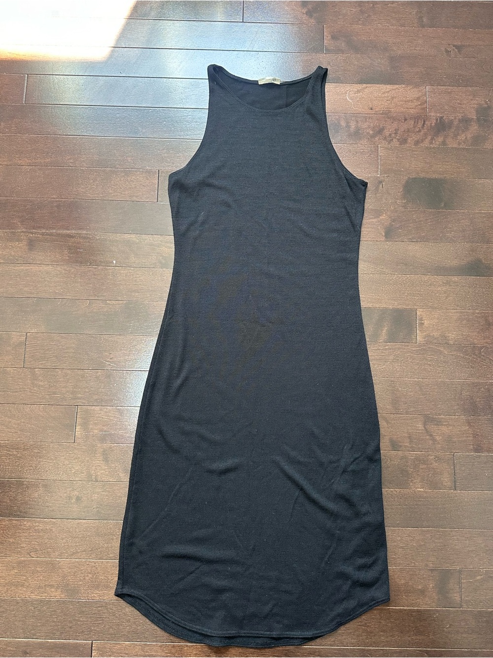 Aritzia Wilfred Free Black Sleeveless Midi Dress Sz Medium - Picture 1 of 6